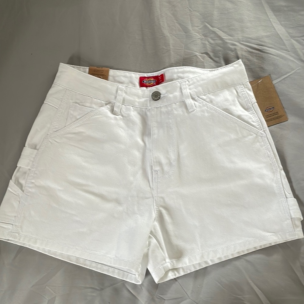Dickies cargo shorts size 24